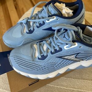 Mizuno Wave Enforce Tour 2 NIB size 8.5